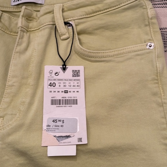 Zara Jeans - Picture 3 of 6